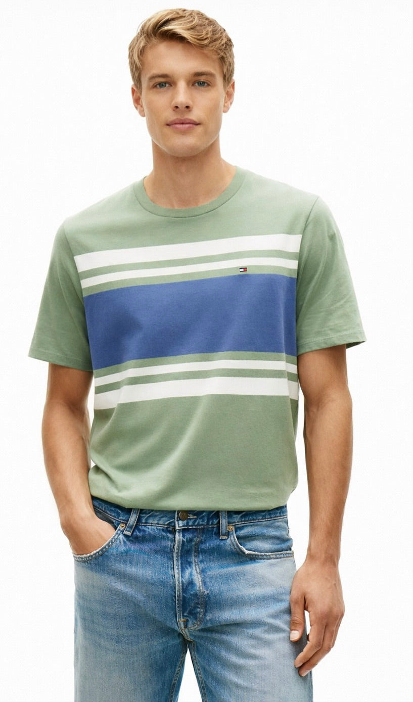 Camiseta TH verde olivo hombre con detalle de rayas