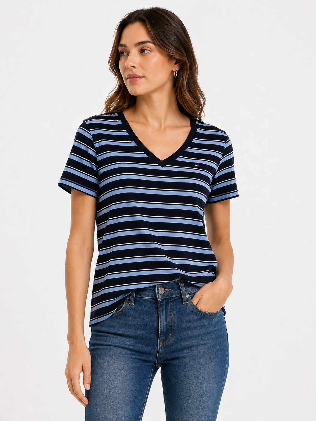Blusa TH, azul con rayas celestes y blancas