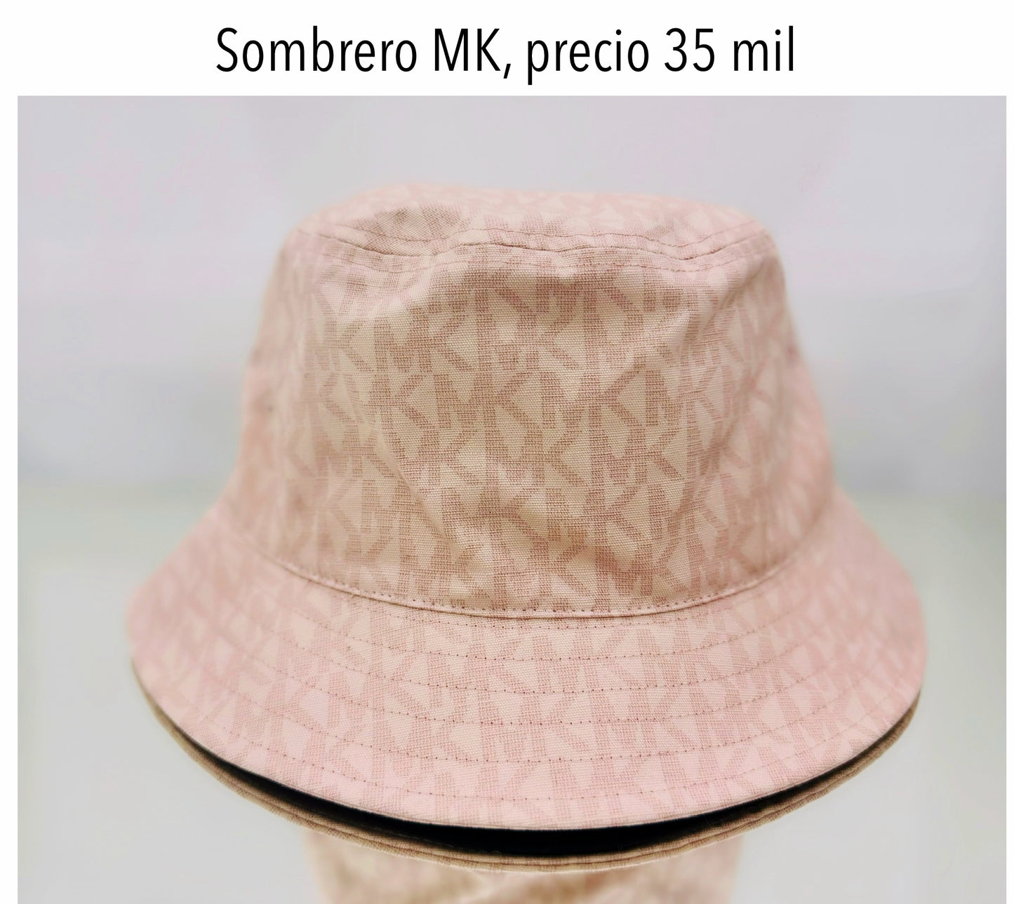 Gorro sombrero MK rosado estampado