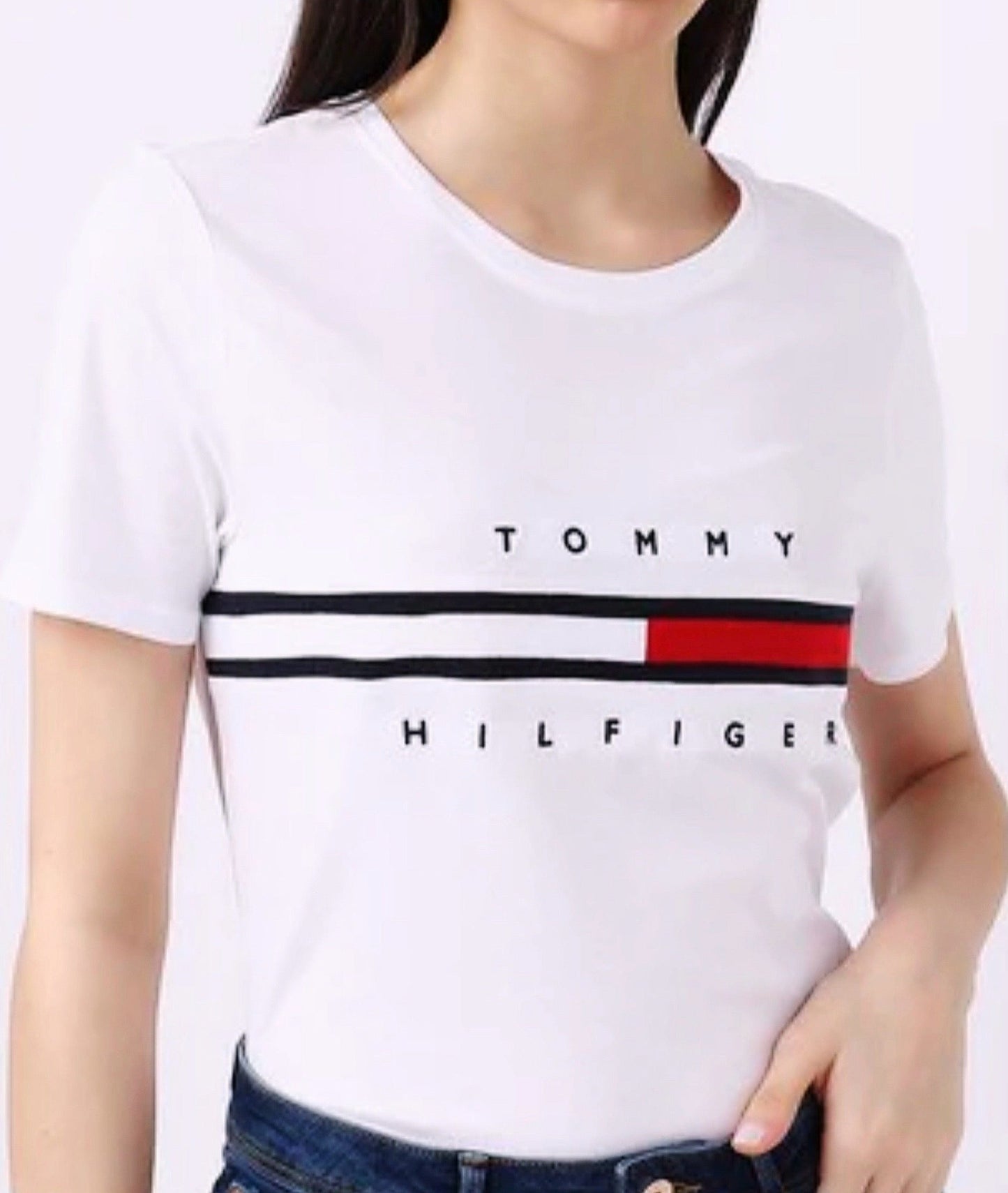 Blusa TH blanca con franja