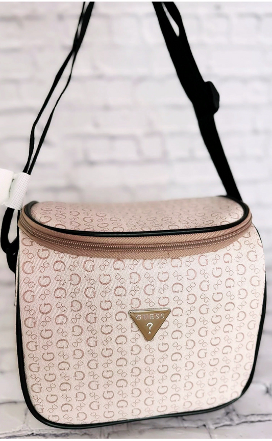 Lonchera Guess Rosa