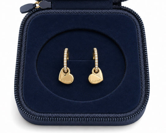 Aretes TH dorados