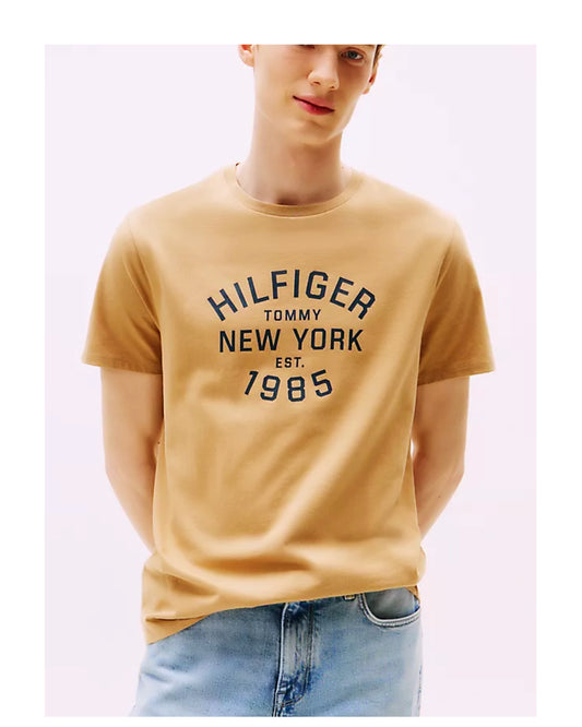 Camiseta TH Beige oscuro