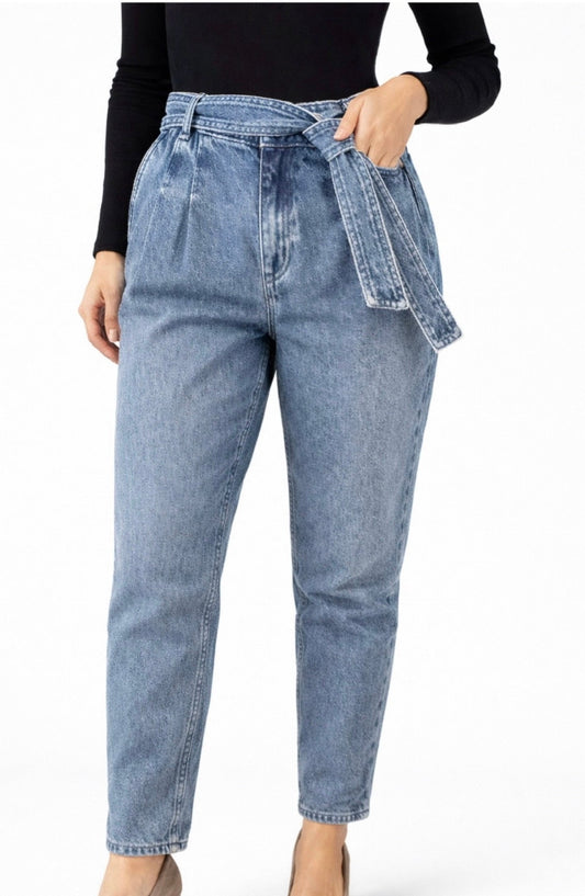 Pantalón de mezclilla Mom Jeans MK