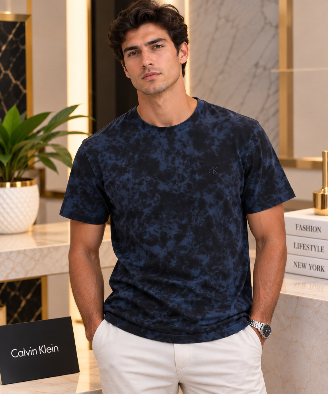 Camiseta CK azul marino efecto acid wash