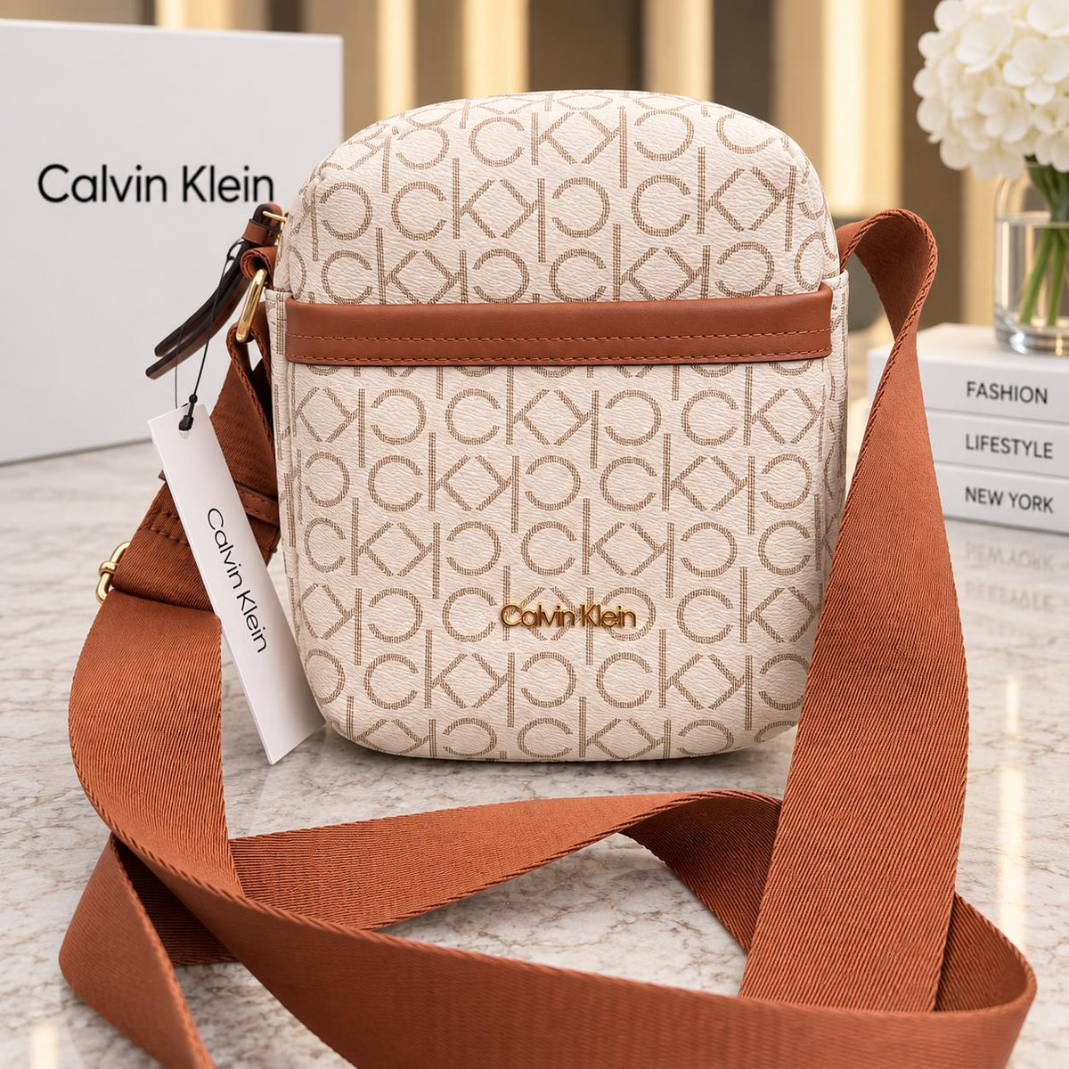 Bolso CK beige con camel estampado