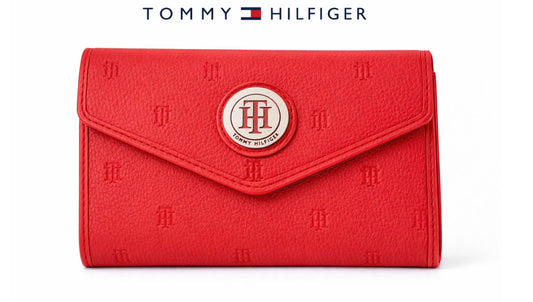 Billetera pequeña TH roja con detalles labrados