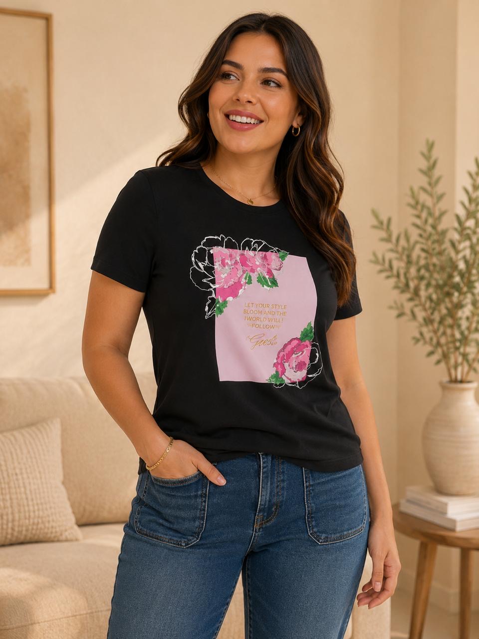 Blusa Karl Lagerfeld negra con estampado