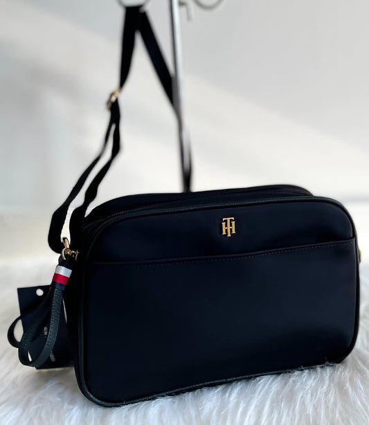 Bolso TH azul manos libres doble zipper