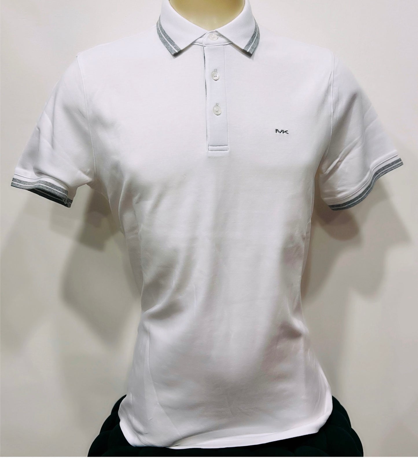 Camisa tipo polo MK