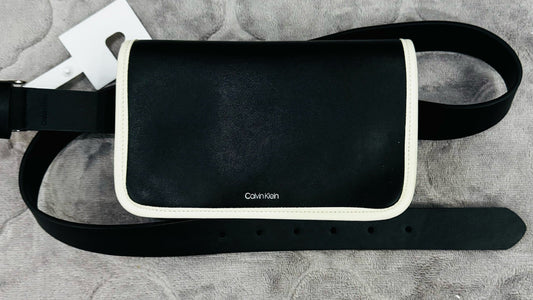 Canguro Calvin Klein Mujer negro y blanco