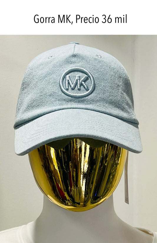 Gorra MK celeste