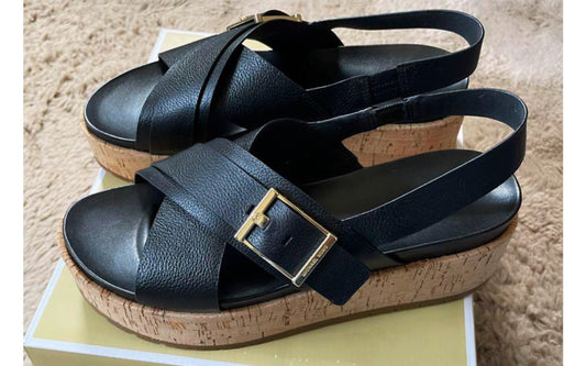 Sandalias MK negro plataforma pequeño corcho mujer