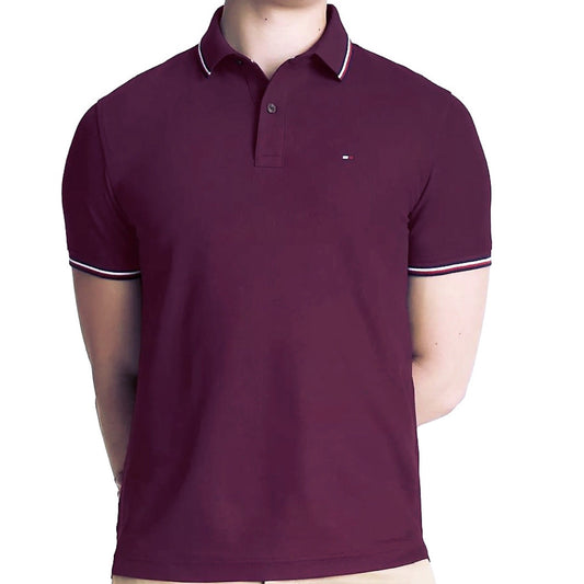 Camisa TH tipo polo vino con detalle en cuello y manga